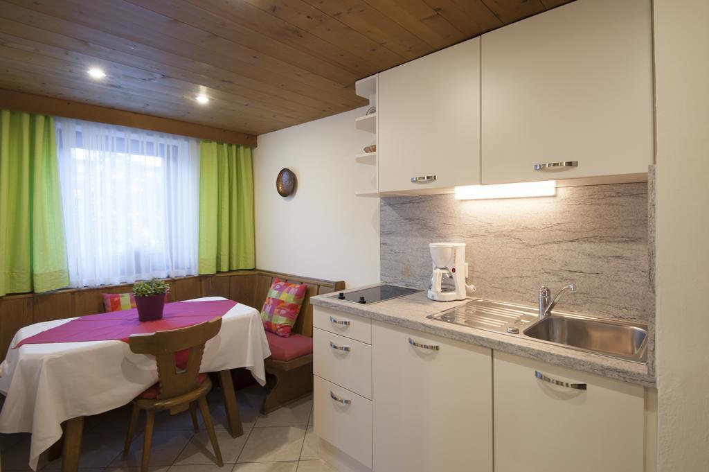 Haus Andreas Apartman Seefeld in Tirol Szoba fotó